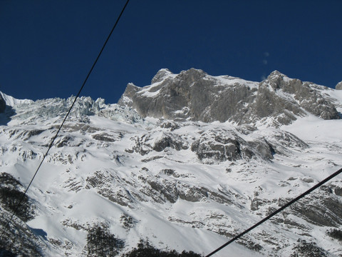 玉龙雪山