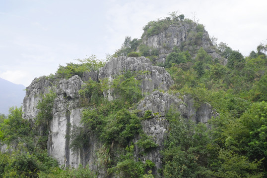 兴文石海峰林风光