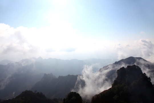 云山雾海