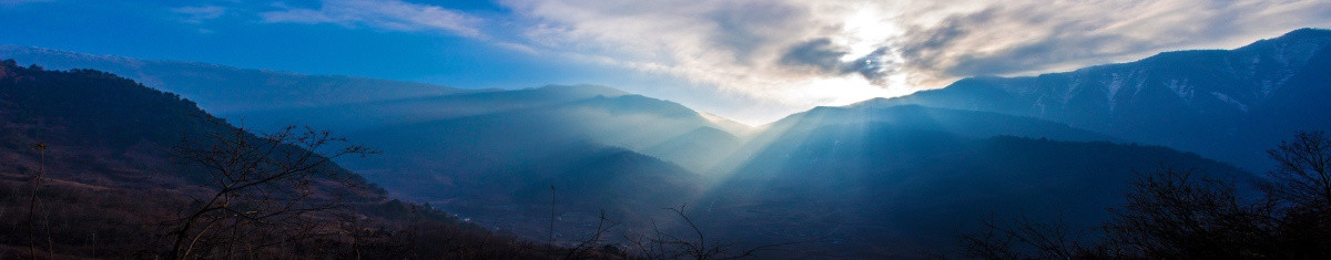 牛背山日出全景高清大图