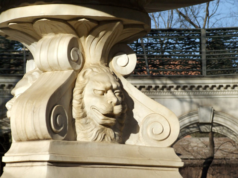 欧式狮子雕塑