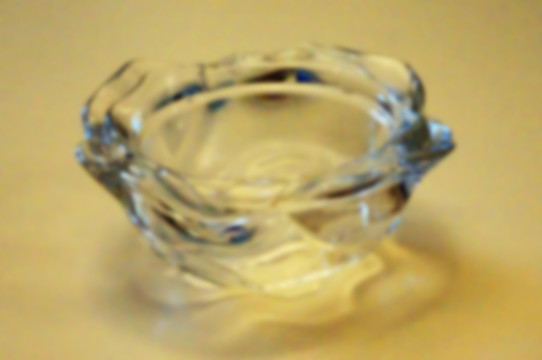 水晶碗朦胧背景图
