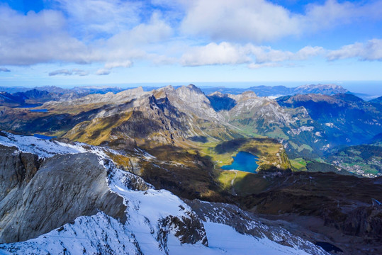 阿尔卑斯雪山