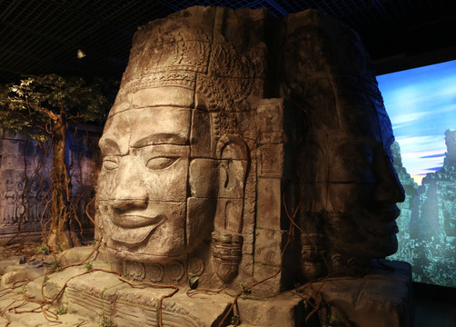 柬埔寨吴哥文物展
