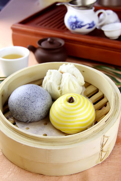一品三式包子