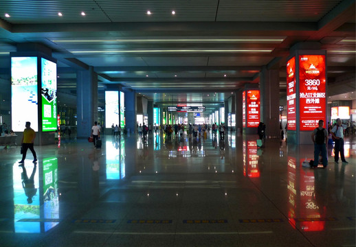 南京高铁站大厅