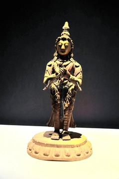 清代木雕菩萨像