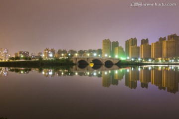 江西省抚州市南岸湖桥夜景