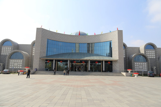 新疆乌鲁木齐博物馆