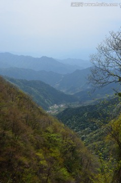 远山背景