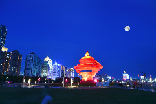 青岛五四广场五月的风夜景