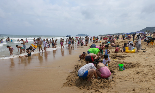 沙扒 月亮湾 海滨浴场