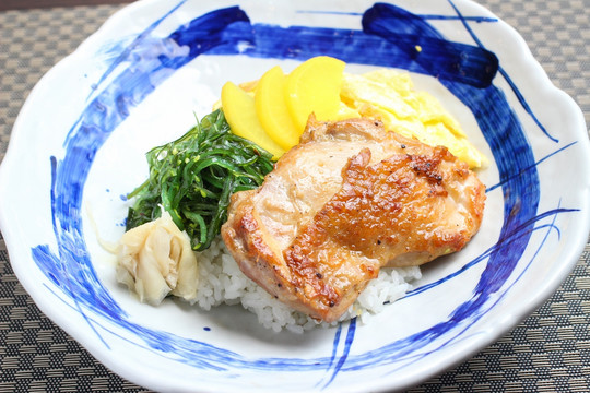 日式鸡扒饭