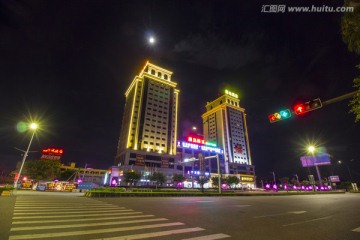 广东省江门市绿岛商城夜景