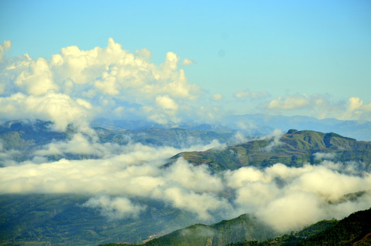 大山 云雾