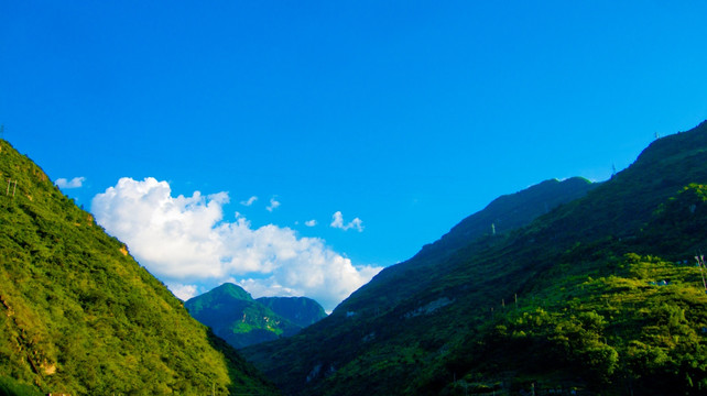 山峰 山沟 山谷