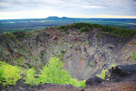 火山口