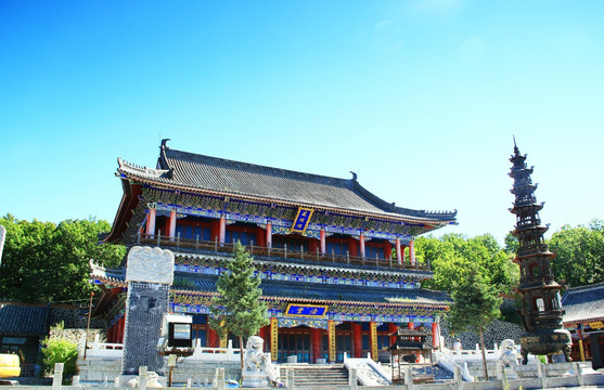 钟灵禅寺法堂