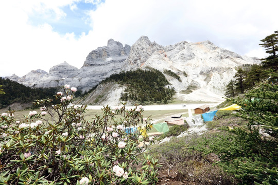 香格里拉大峡谷