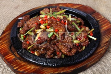 铁板牛肉