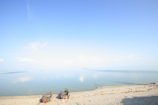 海边渔船