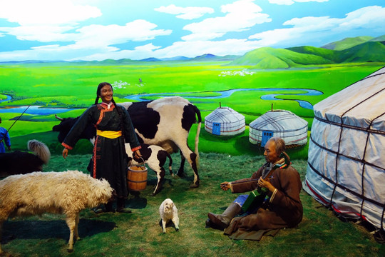 蒙古族牧民草原生活场景
