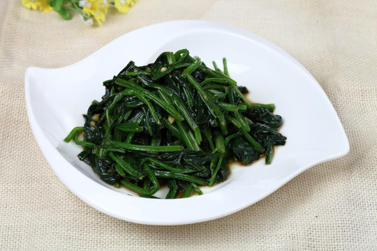 炒波菜