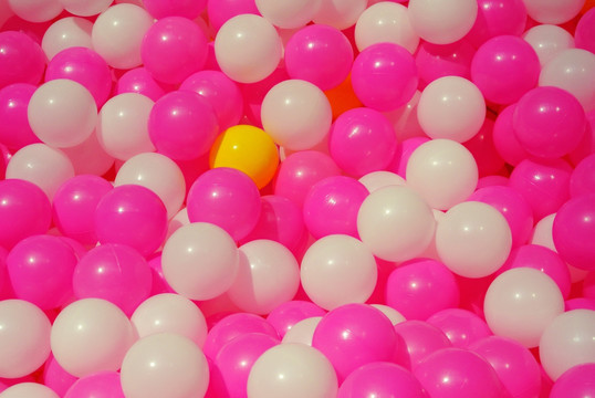 粉色海洋球背景素材