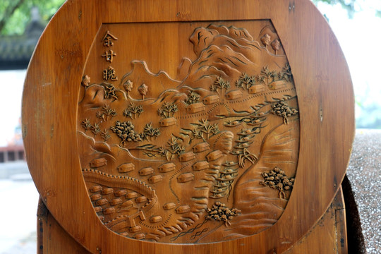 雕刻花纹