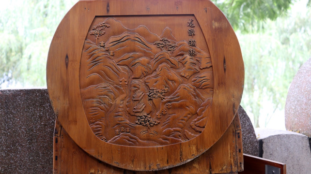 雕刻花纹