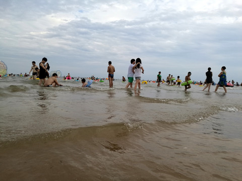 青岛海滨浴场