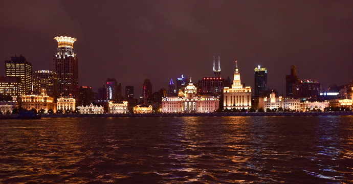 上海外滩万国建筑群夜景风光