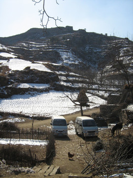 山村