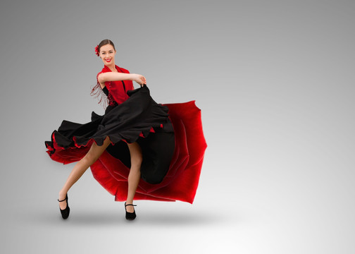 穿红裙跳舞的女孩