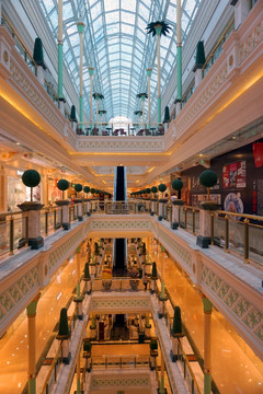 商业广场采光设计 玻璃穹顶