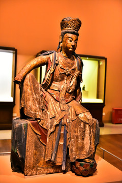 明代彩绘漆金木雕菩萨坐像