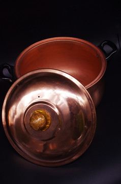 斑铜铜锅