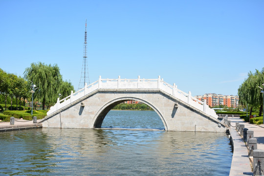 小桥