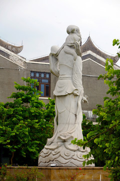 仙姑雕塑 中式建筑