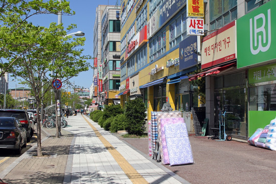 韩国仁川市街景