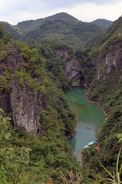 龙桥 山与山牵手的天生桥