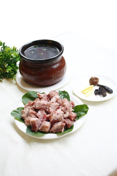 生地煲龙骨