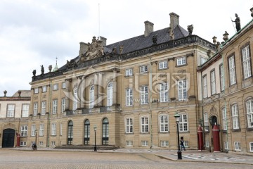 丹麦阿玛琳堡王宫