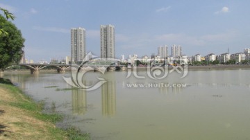 河边风光
