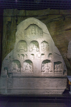 重庆中国三峡博物馆 唐佛龛造像