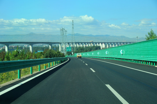 高速公路