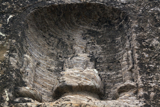 龙门石窟