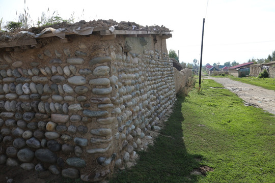 石屋 石墙