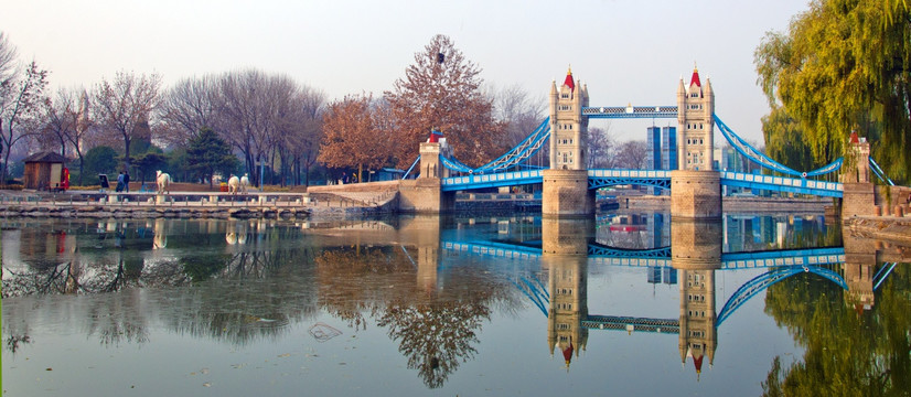 世界公园伦敦桥