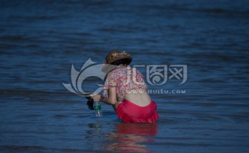 踏浪 戏水 夏日